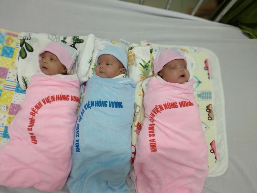Ca sinh 3 hiếm gặp, 2 gái, 1 trai