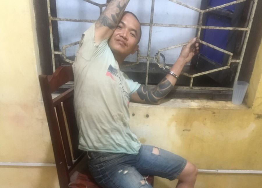 Bắt kẻ xăm trổ bị truy nã liên quan đến băng nhóm chuyên bảo kê, tín dụng đen