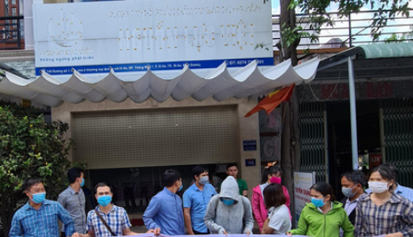 Nhân viên kéo đến công ty bất động sản ở Bình Dương đòi nợ lương