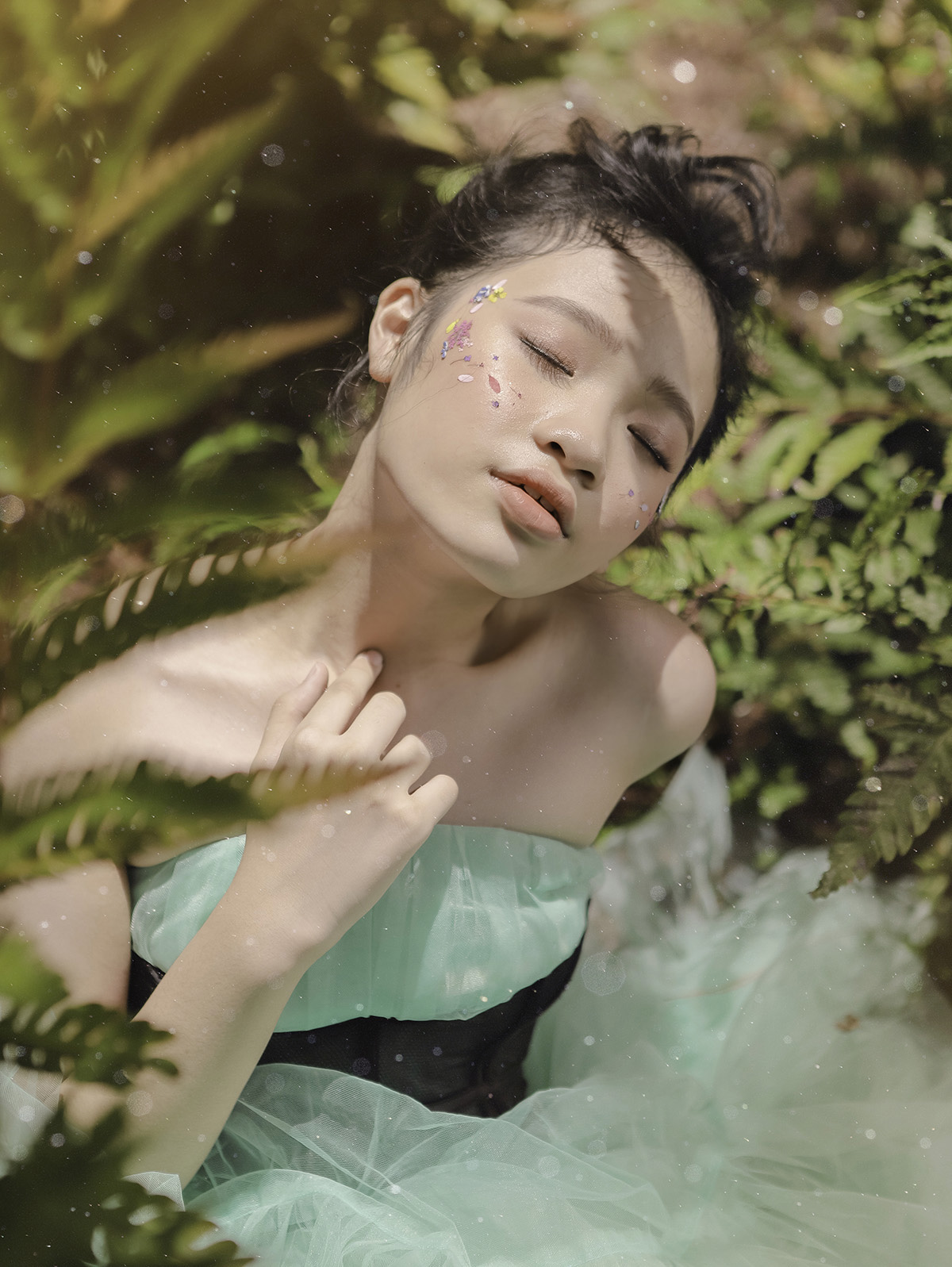 Mẫu nhí Bảo Hà hóa công chúa trong rừng - Ảnh 4.