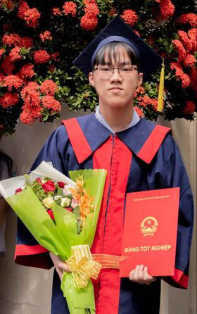 Thủ khoa tốt nghiệp THPT tại TP HCM l&agrave; học sinh Trường Nguyễn Khuyến - Ảnh 1.