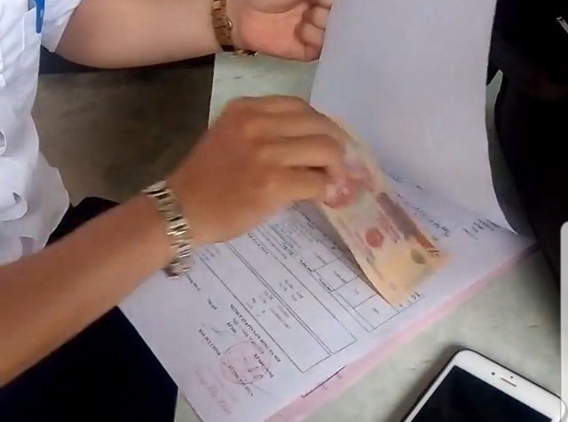 Tổng cục Thuế phản hồi thông tin người dân phải "bôi trơn" khi đăng ký ôtô
