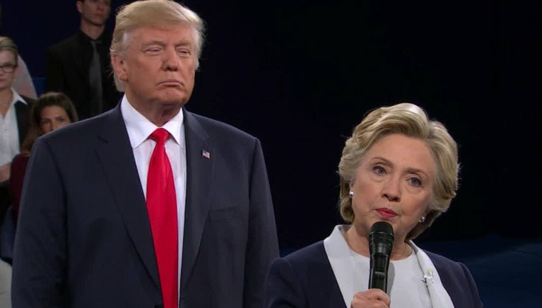 Tổng thống Trump lại th&aacute;ch thức sốc với &ocirc;ng Biden - Ảnh 2.