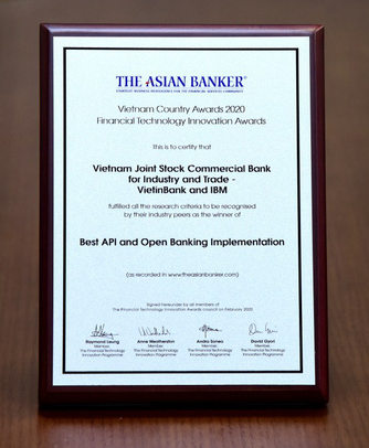 VietinBank được t&ocirc;n vinh &ldquo;Triển khai nền tảng API v&agrave; Ng&acirc;n h&agrave;ng mở tốt nhất&rdquo;  - Ảnh 2.