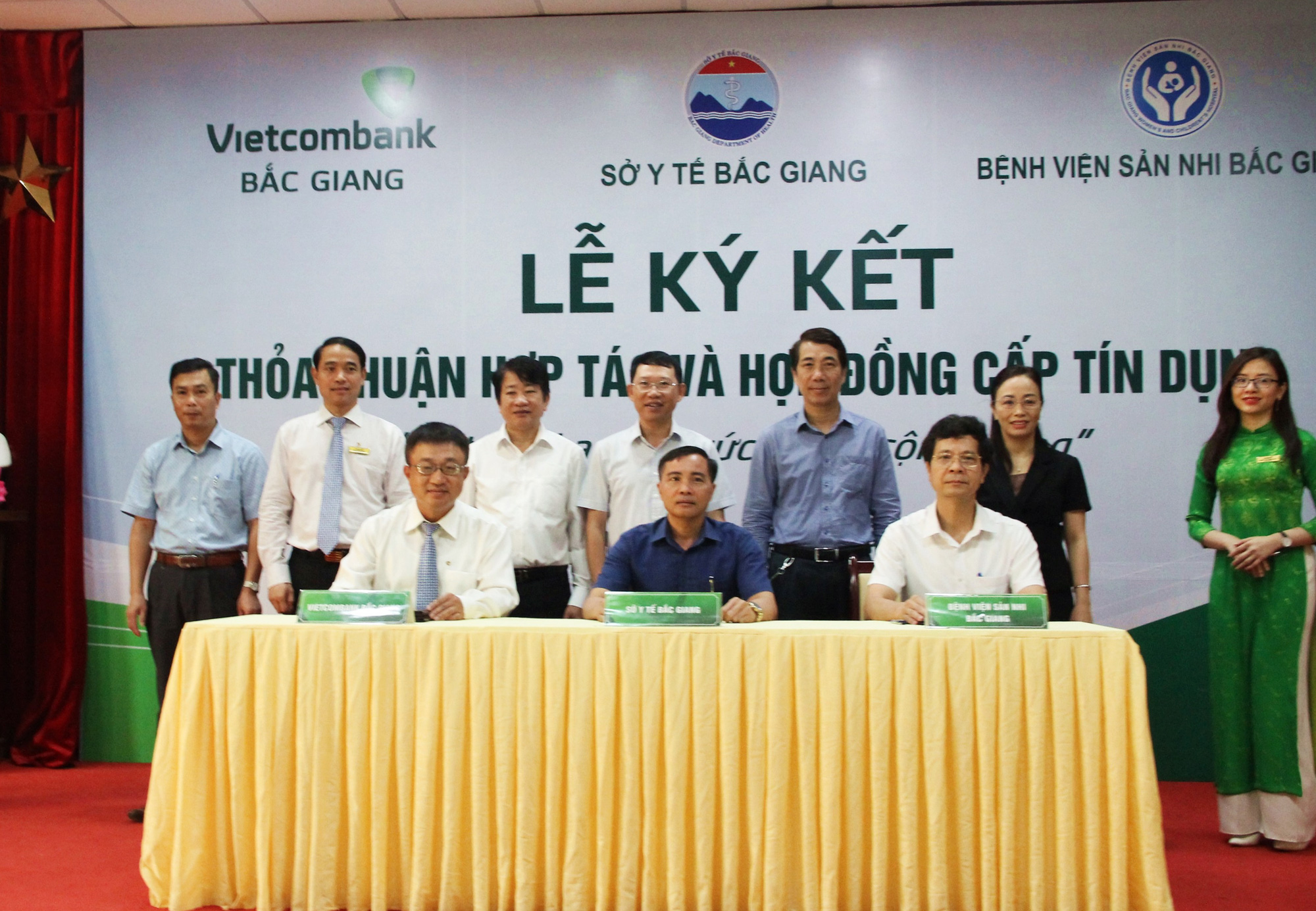 Vietcombank và Sở Y tế Bắc Giang ký kết thỏa thuận hợp tác toàn diện