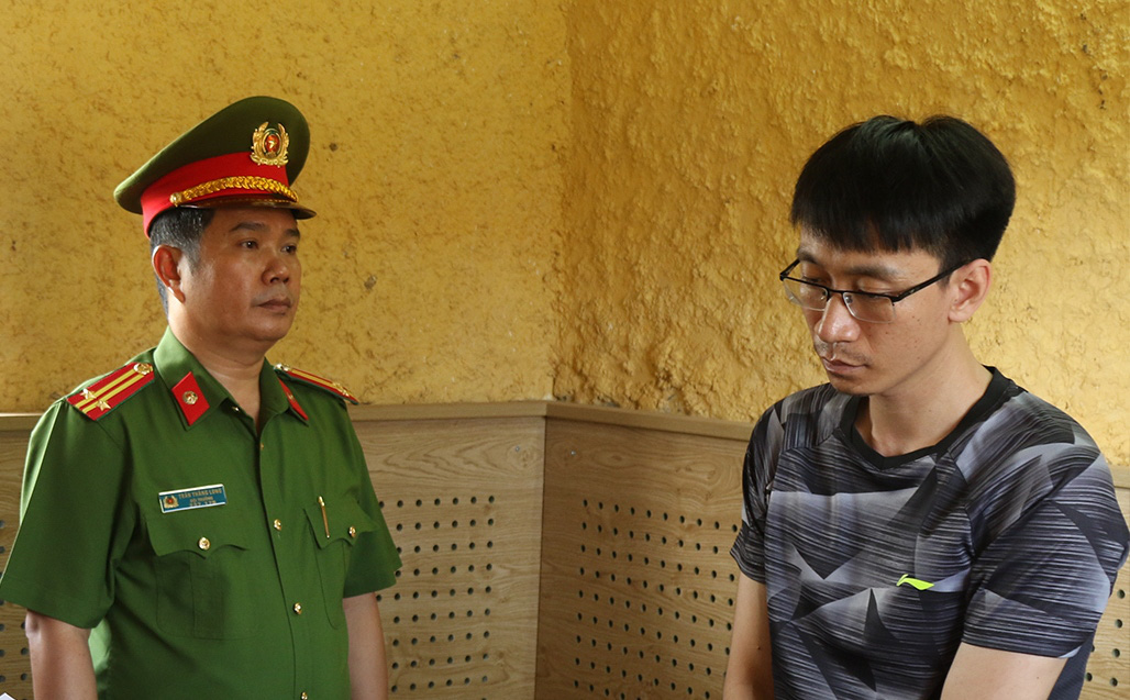 Khởi tố 1 cán bộ ngân hàng "làm xiếc" hồ sơ chiếm đoạt 15 tỉ đồng của khách hàng