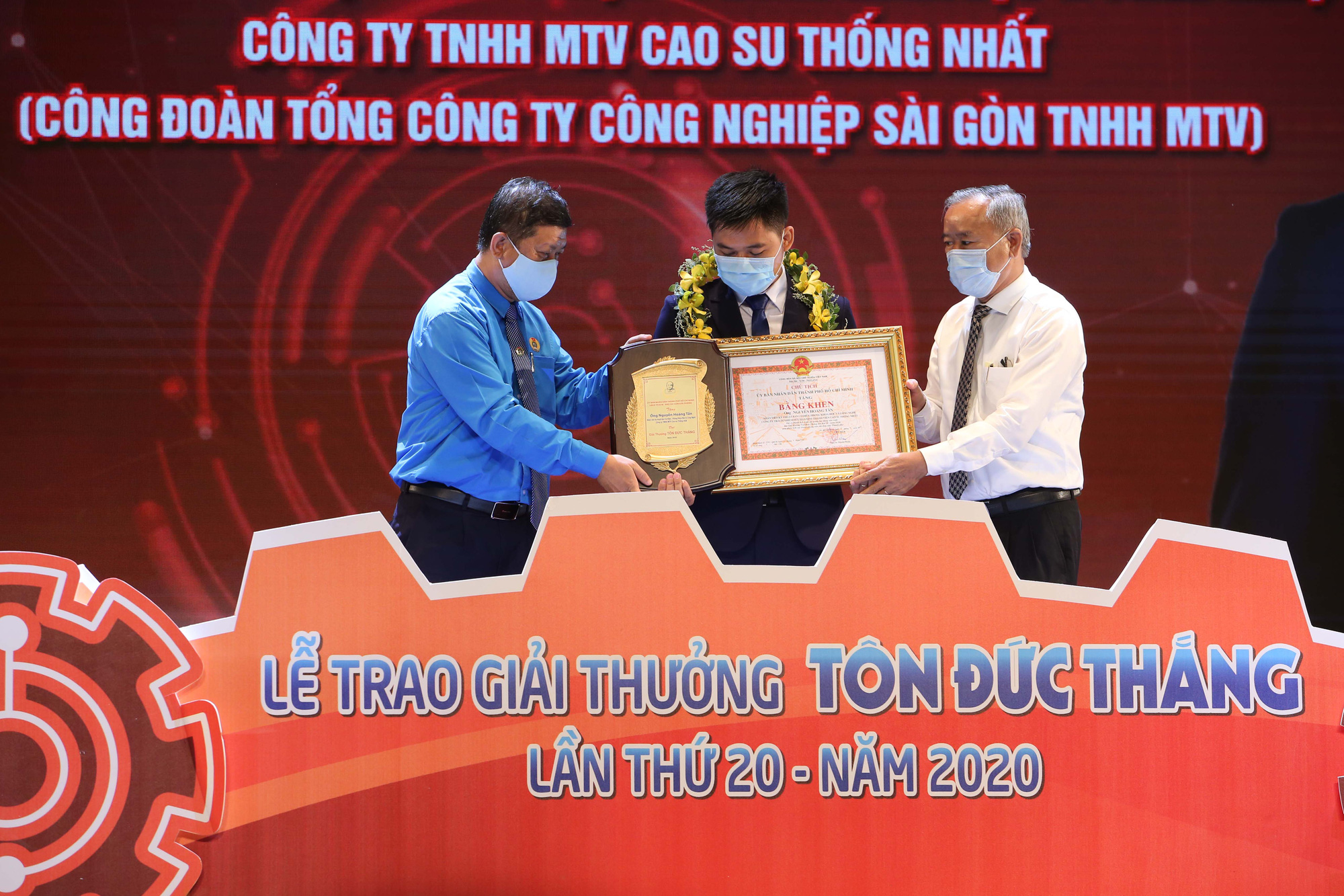 GIẢI THƯỞNG TÔN ĐỨC THẮNG 2020: Tôn vinh những người thợ cả - Ảnh 5.