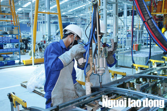 Từ 1-1-2021: Kh&ocirc;ng &aacute;p dụng thử việc đối với hợp đồng lao động dưới 1 th&aacute;ng - Ảnh 1.