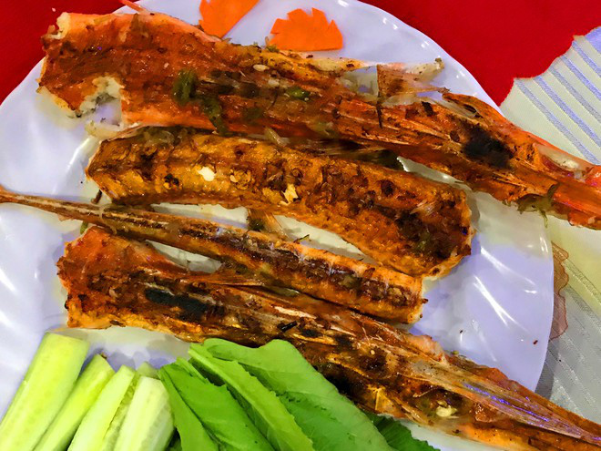 Cá tào lao nướng, không sướng mới lạ