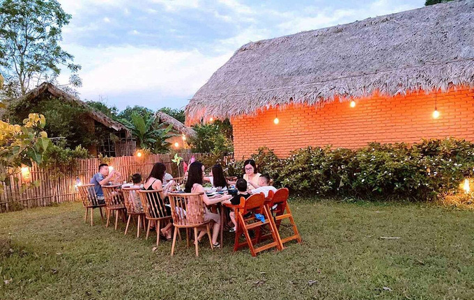 Tour nhóm nhỏ, nghỉ dưỡng gần ‘lên ngôi’ dịp Lễ 2/9 - Ảnh 1.
