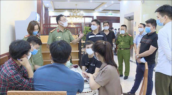 Xử lý 12 đối tượng người Trung Quốc nhập cảnh trái phép
