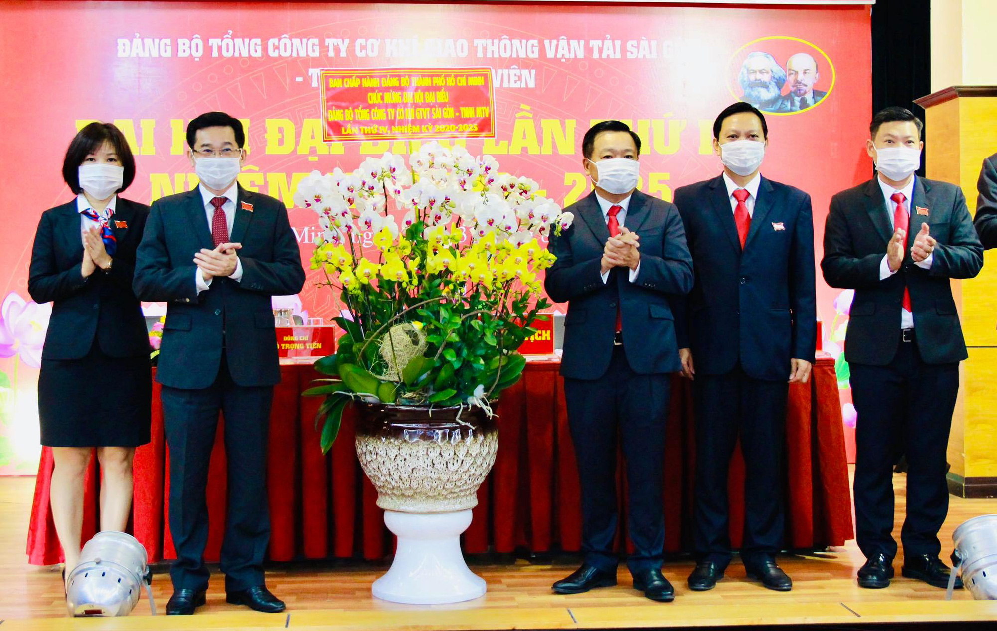 Phải có phương án khai thác hiệu quả Bến xe miền Đông mới