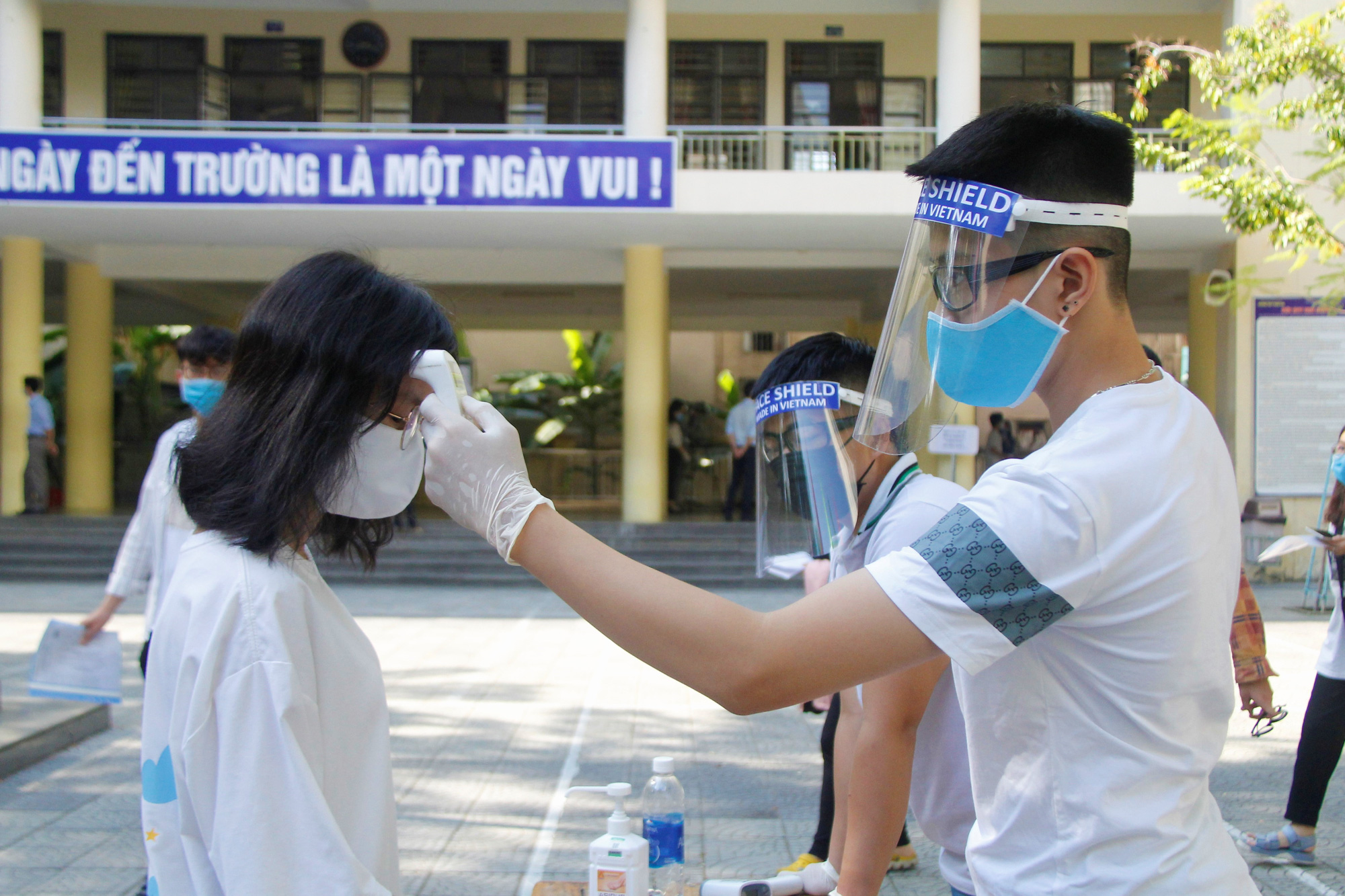 Đà Nẵng: Gần 11.000 thí sinh thi tốt nghiệp THPT đợt 2 đã được lấy mẫu xét nghiệm Covid-19
