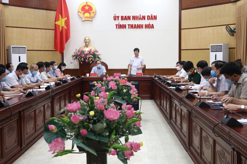Cách ly 10 người đi trên xe khách cùng ca Covid-19 số 620 ở Hà Nam - Ảnh 1.