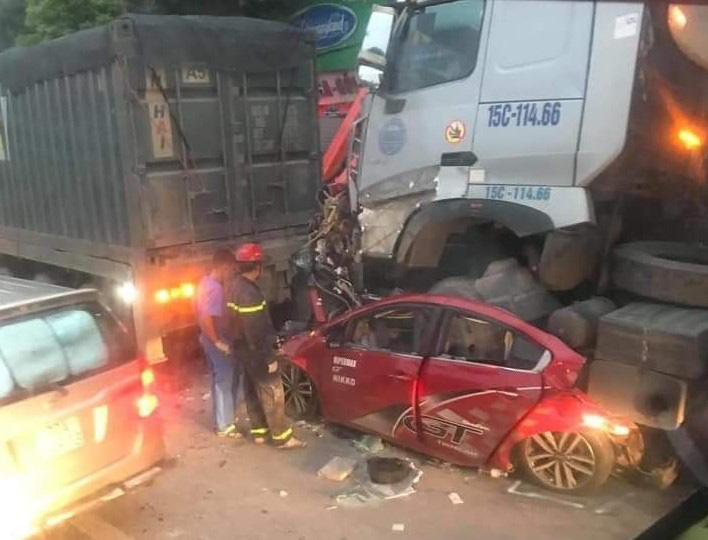 Tai nạn kinh ho&agrave;ng, 3 người tử vong, 1 nhập viện cấp cứu - Ảnh 3.