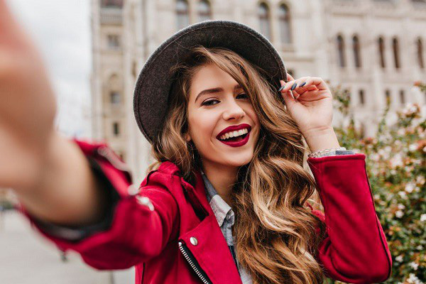 L&agrave;m thế n&agrave;o để trở th&agrave;nh người phụ nữ quyến rũ? - Ảnh 1.