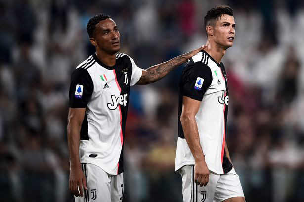 Siêu sao Ronaldo rời Juventus gia nhập PSG?