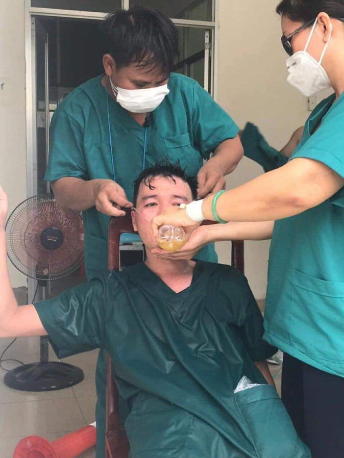 V&igrave; tuyến đầu chống dịch Covid-19: Đ&agrave; Nẵng ơi, t&igrave;nh người...! - Ảnh 1.