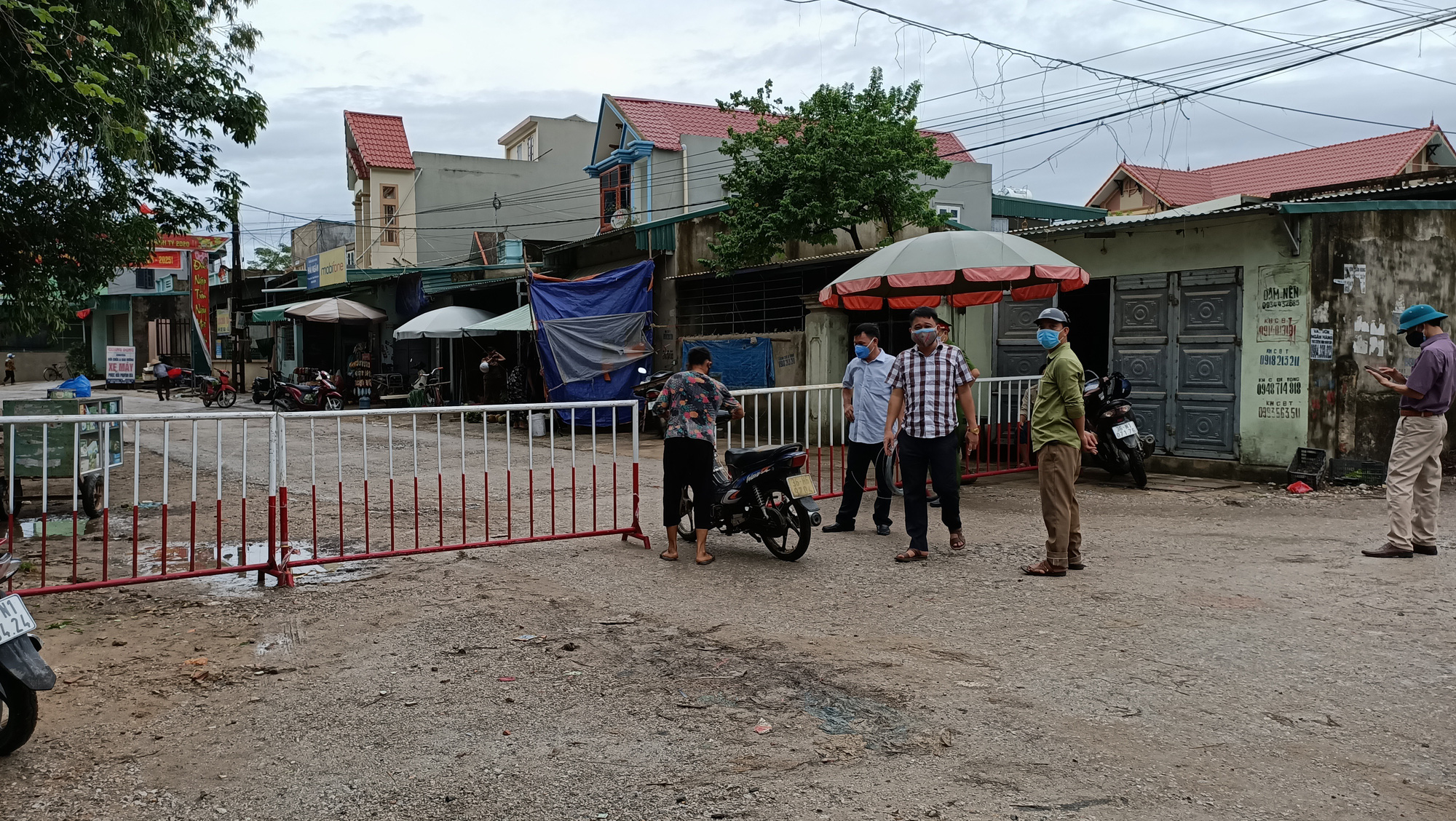 Lơ là chống dịch Covid-19, Phó chủ tịch xã ở TP Sầm Sơn bị đình chỉ công tác