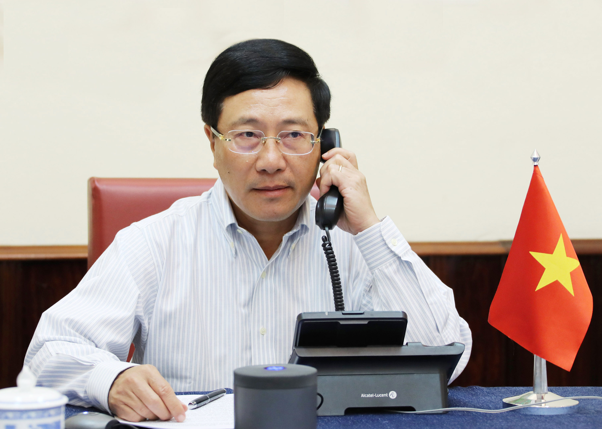 Phó Thủ tướng, Bộ trưởng Ngoại giao Phạm Bình Minh Điện đàm với Ngoại trưởng Mỹ - Ảnh 2.