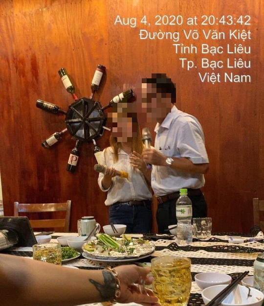 L&agrave;m r&otilde; th&ocirc;ng tin &ldquo;Chủ tịch huyện h&aacute;t karaoke &ocirc;m, đ&aacute;nh nhau bể đầu sứt tr&aacute;n&rdquo; - Ảnh 2.