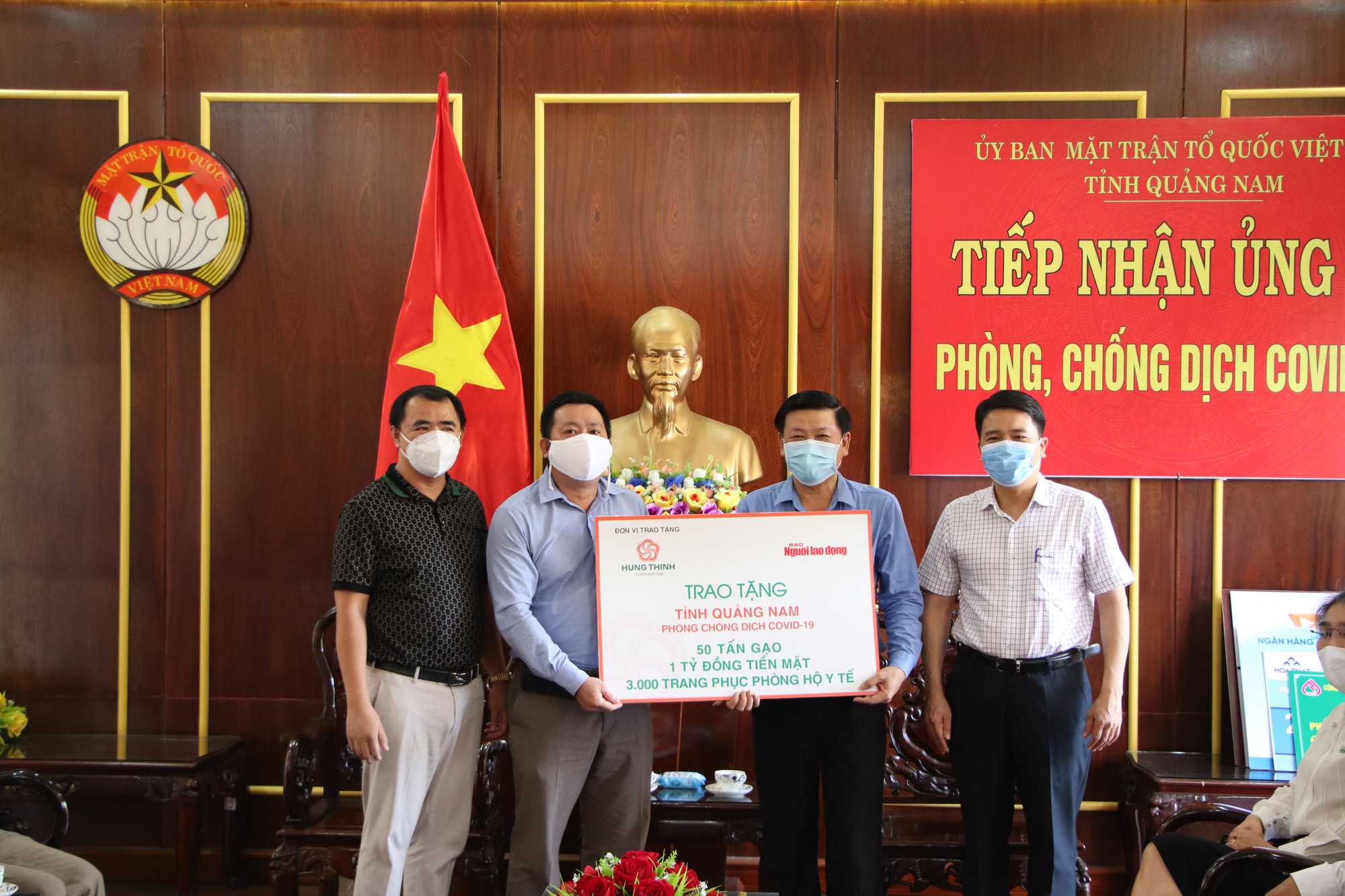 Cầu nối đến tâm dịch - Ảnh 2.