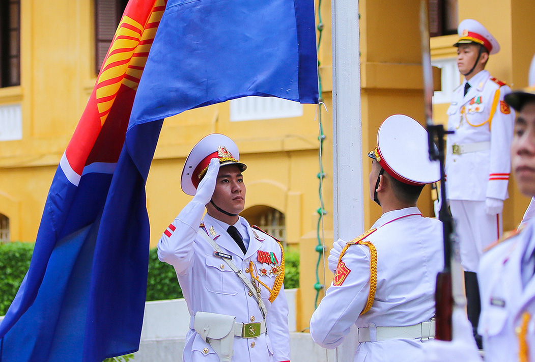Cận cảnh Lễ thượng cờ ASEAN 2020 tại Hà Nội