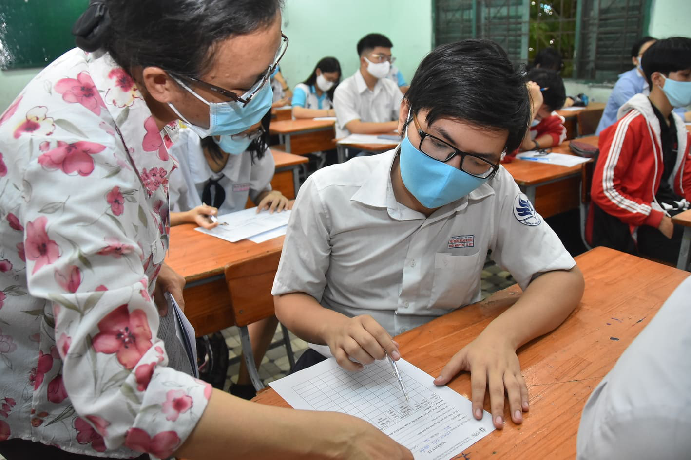 TP HCM: 115 điểm thi đón thí sinh làm thủ tục - Ảnh 8.