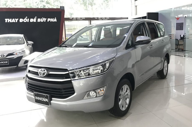 Xe Toyota tại Việt Nam hết thời gi&aacute; cao: Về đ&uacute;ng ph&acirc;n kh&uacute;c, bỏ lạc k&egrave;m bia  - Ảnh 2.