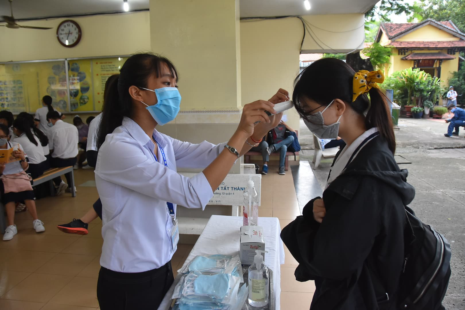 Thi tốt nghiệp THPT: Căng thẳng, âu lo bước vào môn thi ngữ văn - Ảnh 13.