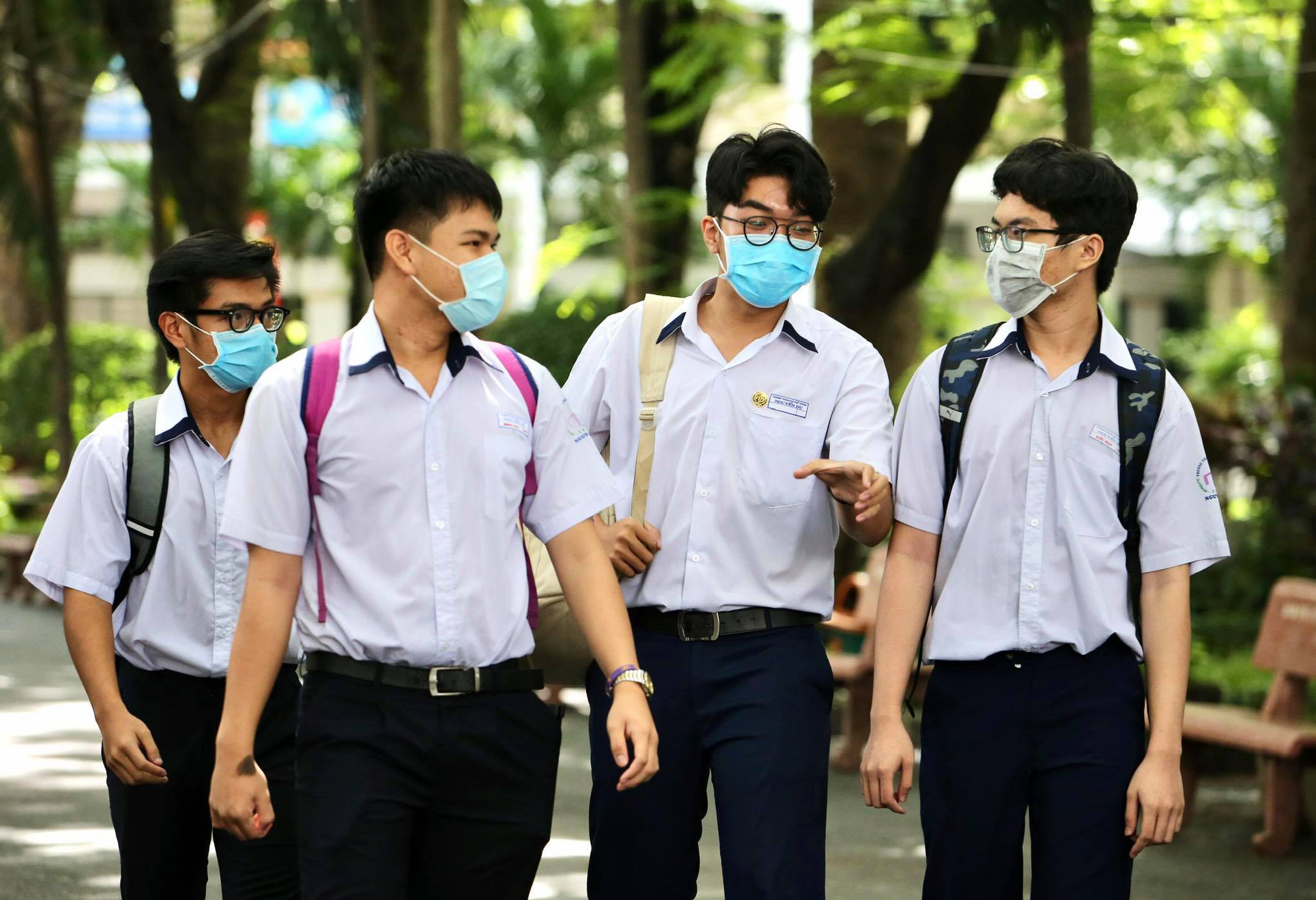 Chiều nay làm thủ tục dự thi tốt nghiệp THPT: Thí sinh cần mang theo gì?