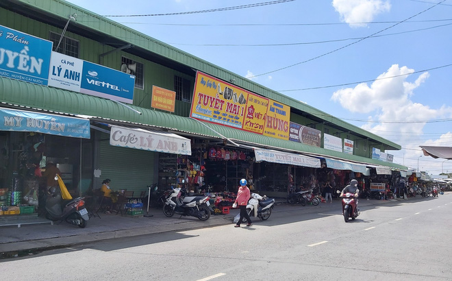 Chủ tịch thị trấn bị cách chức vì sai phạm trong xây dựng chợ Cái Nước