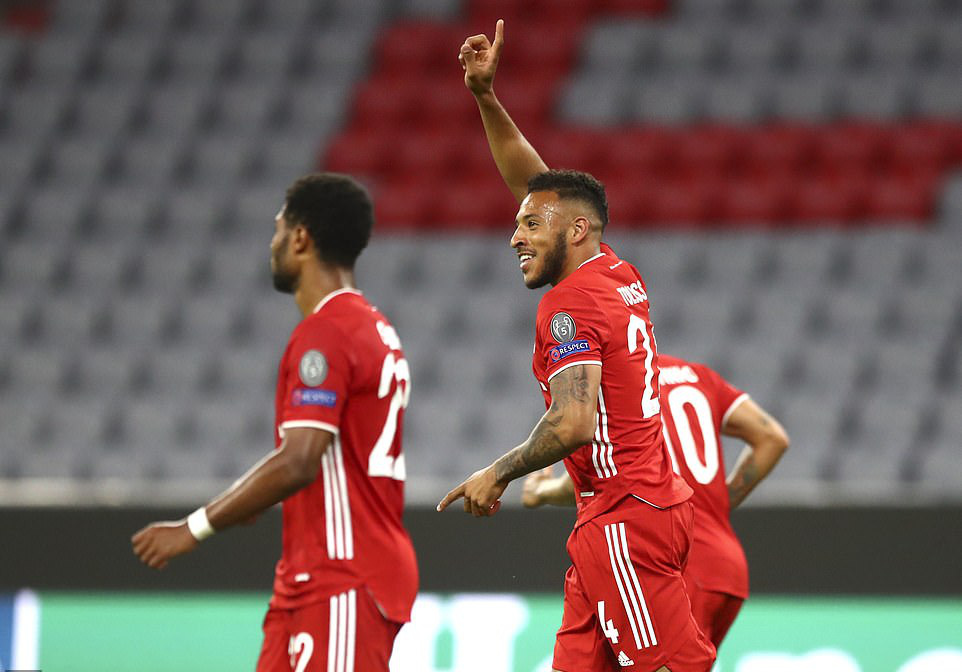 V&ugrave;i dập Chelsea, Bayern Munich bay cao tr&ecirc;n đỉnh ch&acirc;u &Acirc;u - Ảnh 5.
