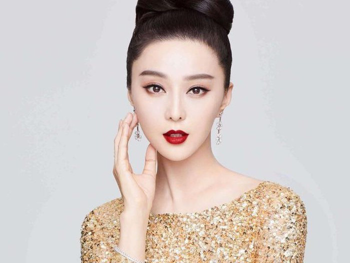 Vận rủi chưa dứt, Phạm Băng Băng lại vướng kiện tụng - Ảnh 1.