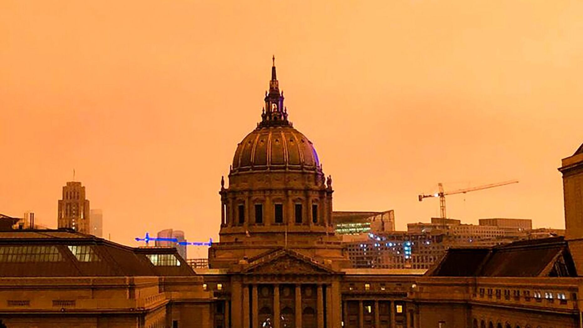 Bầu trời San Francisco biến th&agrave;nh m&agrave;u cam như sao Hỏa - Ảnh 3.