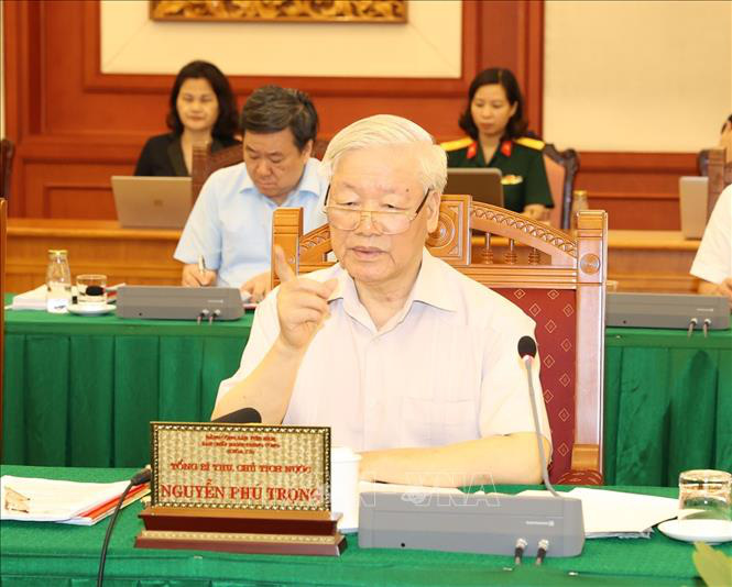 Tổng B&iacute; thư, Chủ tịch nước chủ tr&igrave; buổi l&agrave;m việc với Thường vụ Qu&acirc;n ủy Trung ương - Ảnh 6.