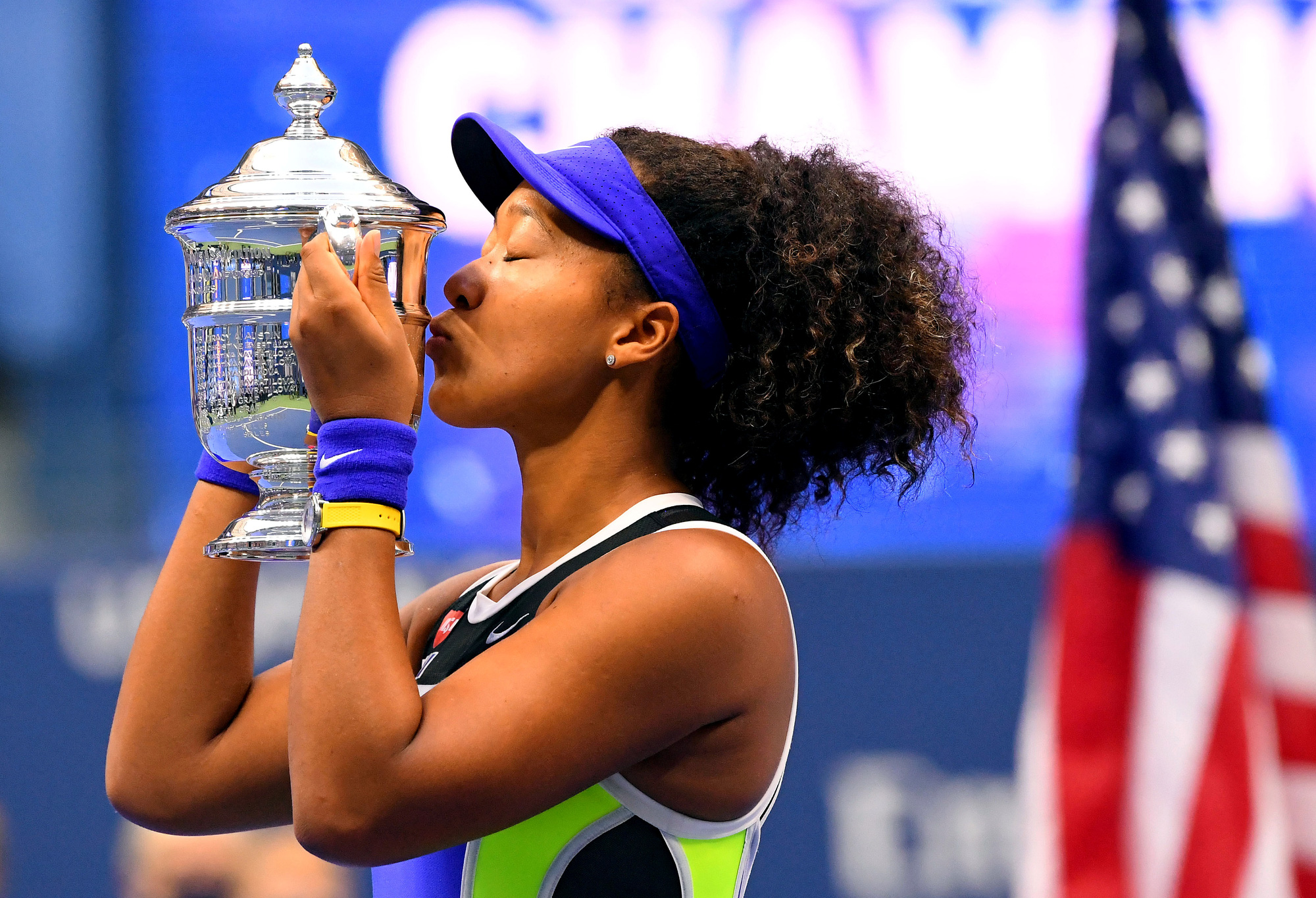 Naomi Osaka vinh quang ở tuổi 22