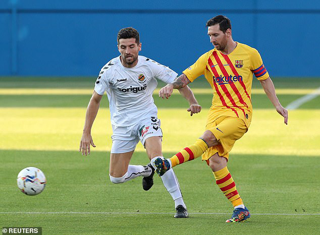Messi tái xuất, nhường Griezmann ghi bàn cho Barca