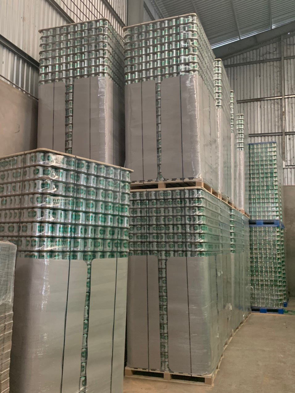 Khởi tố vụ &aacute;n x&acirc;m phạm quyền sở hữu c&ocirc;ng nghiệp đối với Bia S&agrave;i G&ograve;n - Ảnh 1.