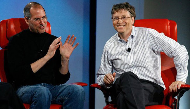 Tạo ra "gã khổng lồ" Microsoft, Bill Gates vẫn ghen tị với Steve Jobs