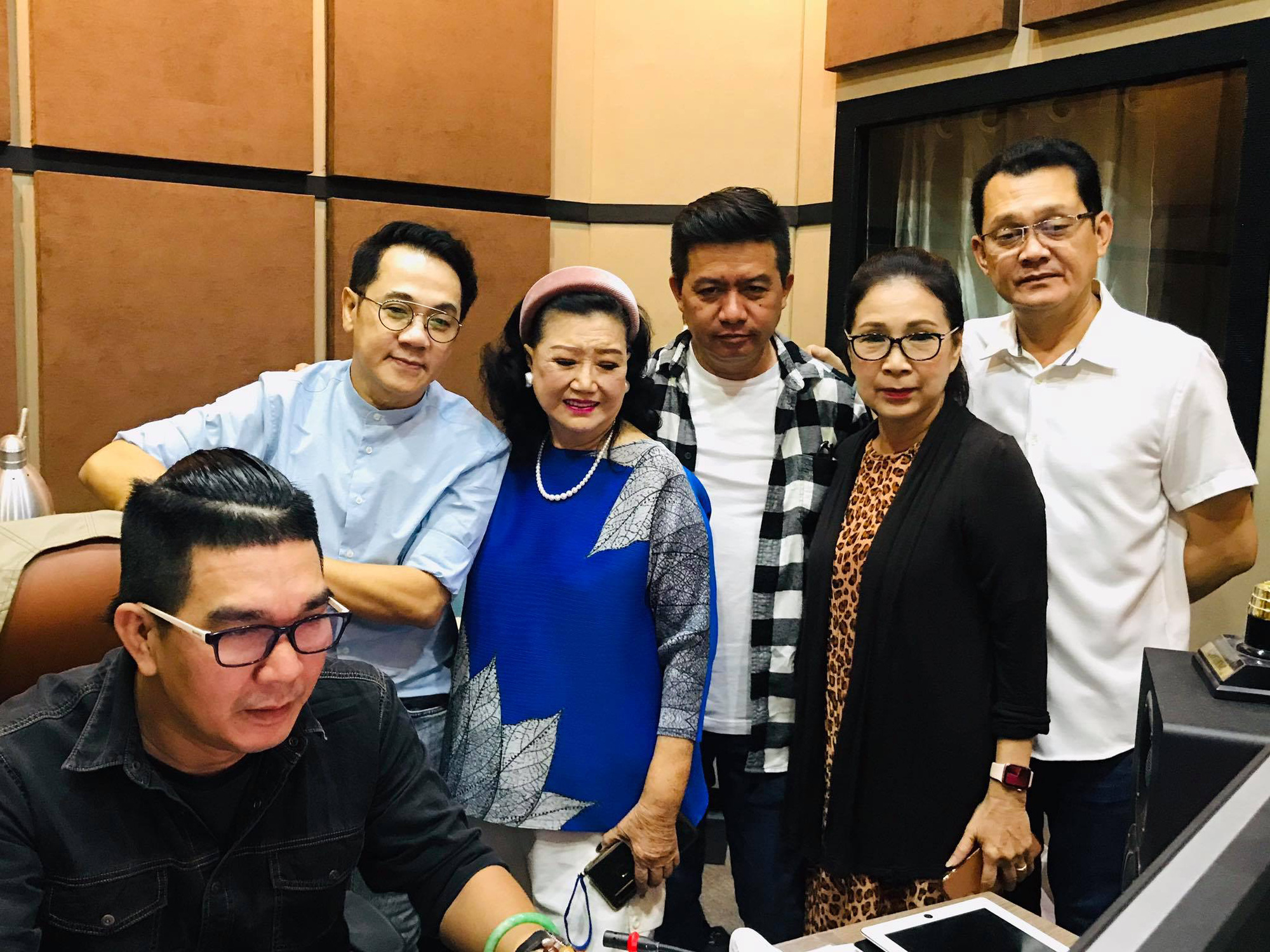 Thâm nhập hậu trường thu âm hồi ký Kỳ nữ Kim Cương cùng 3 nghệ sĩ