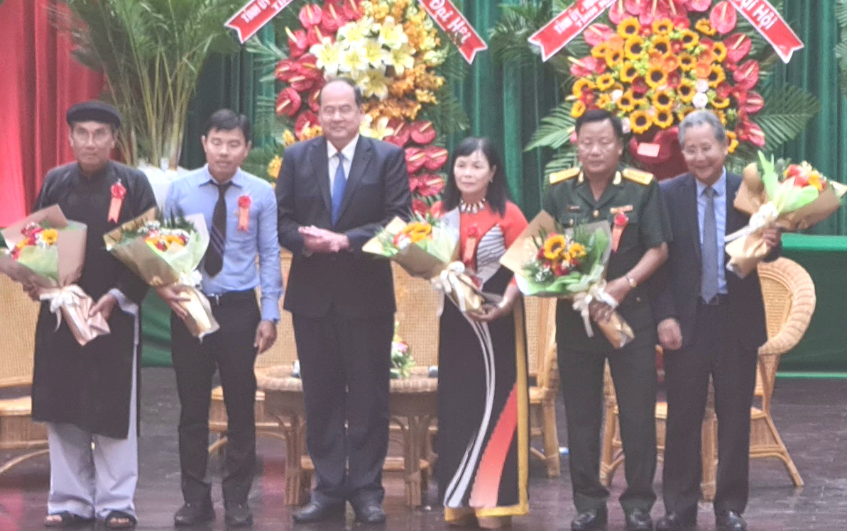 Quê hương Bác Tôn quyết tâm không để ai bị bỏ lại phía sau - Ảnh 3.