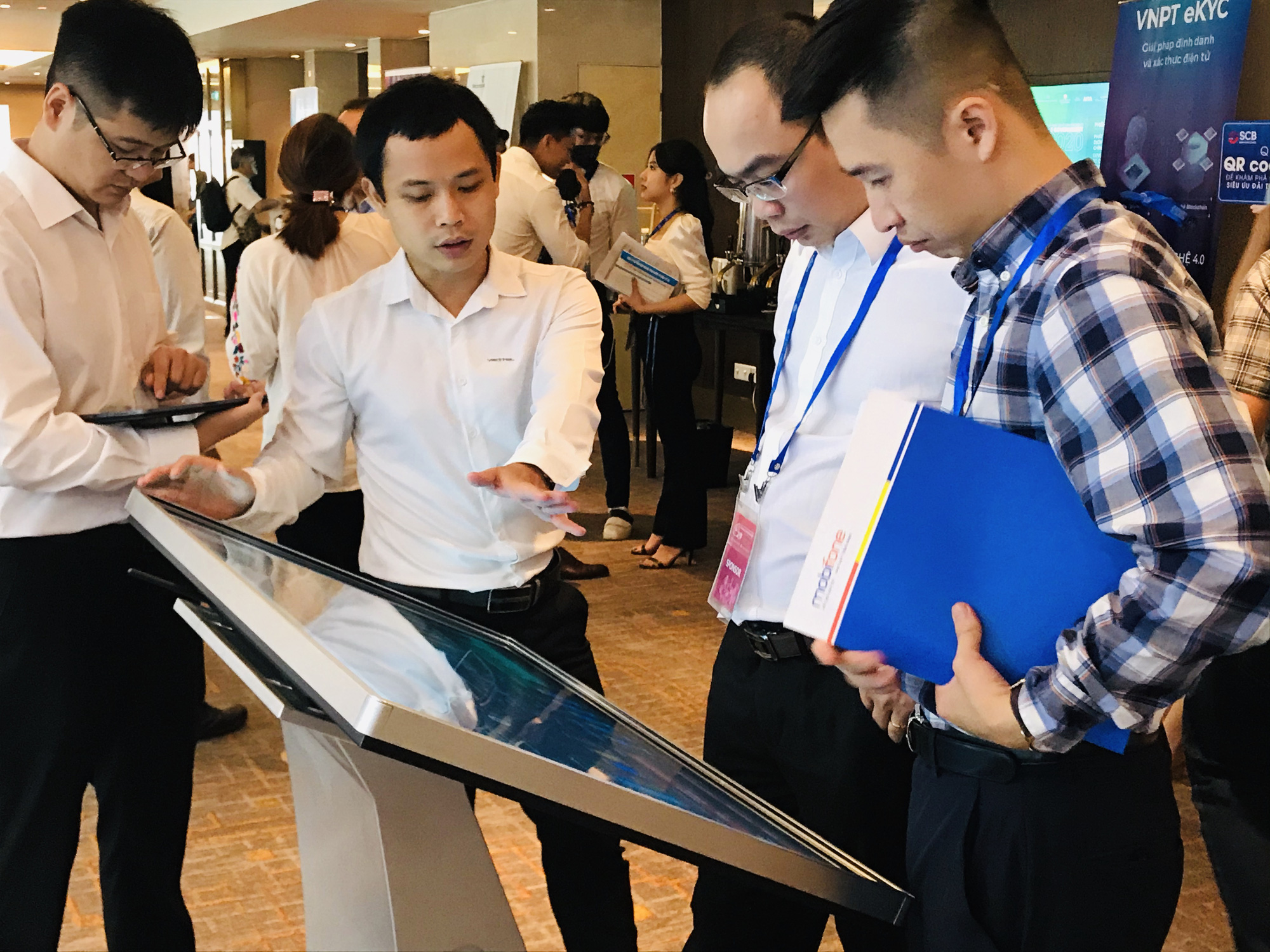 Chính phủ điện tử: Người dân là trung tâm