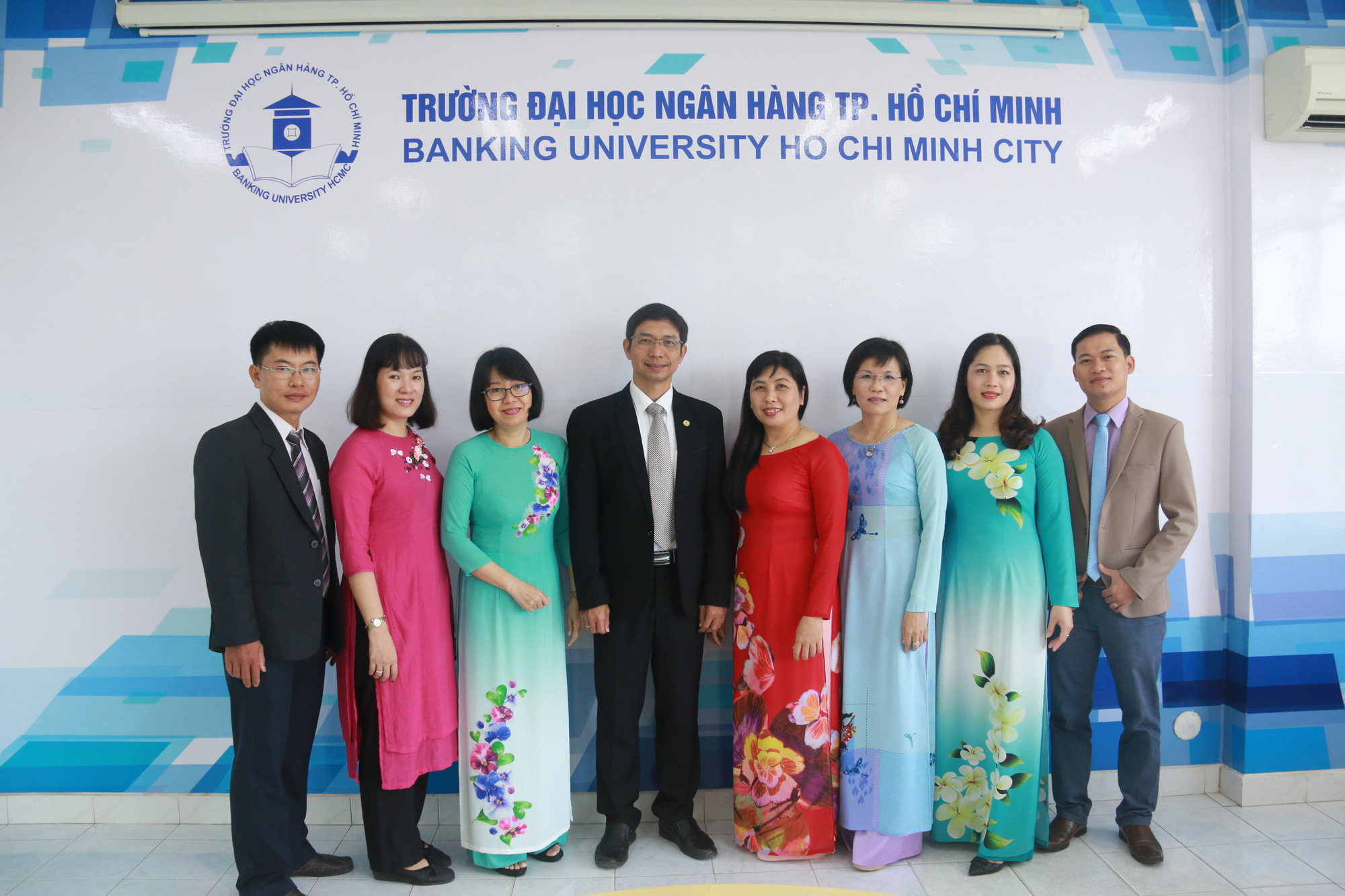 Ngành Luật Kinh tế: Tấm khiên pháp lý trên thương trường - Ảnh 3.