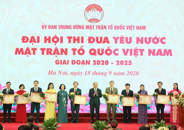 Thủ tướng: MTTQ Việt Nam tiếp tục khơi dậy sức mạnh đại đo&agrave;n kết to&agrave;n d&acirc;n tộc - Ảnh 1.