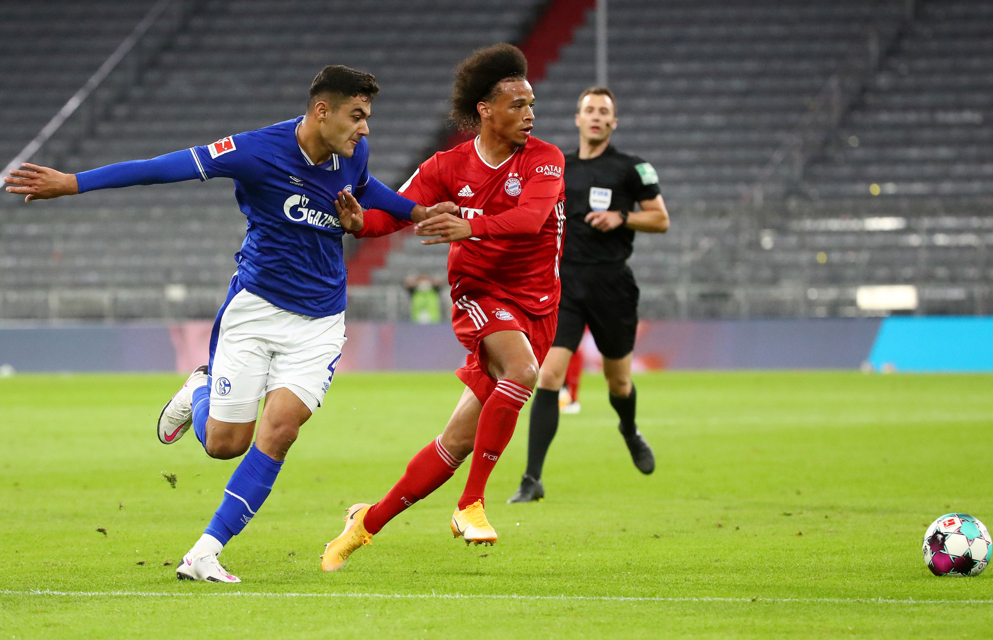 Khai mạc Bundesliga, Bayern Munich v&ugrave;i dập Schalke 04 kh&ocirc;ng lối tho&aacute;t - Ảnh 1.