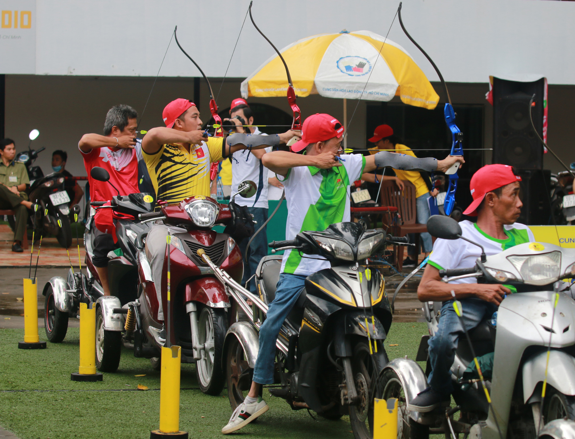 Những h&igrave;nh ảnh Ng&agrave;y hội bắn cung thể thao người khuyết tật - C&uacute;p Galaxy Paragames 2020 - Ảnh 12.