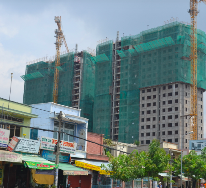 Ngân hàng rao bán dự án chung cư hơn 2.300 tỉ đồng ở TP HCM