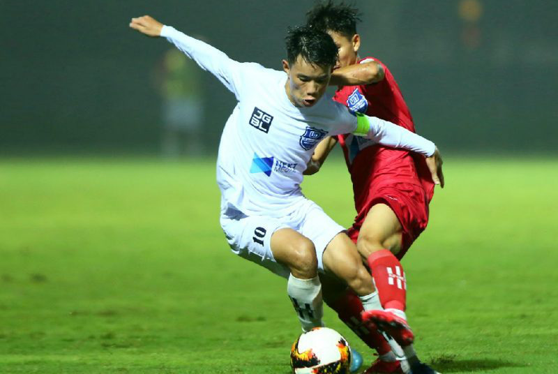 Hạ chủ nhà PVF, U17 HAGL vươn lên dẫn đầu bảng A
