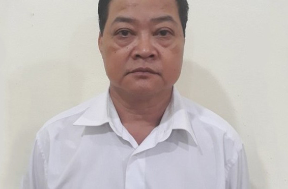 Phó hiệu trưởng tổ chức "tiệc ma túy" tại trường bị khởi tố